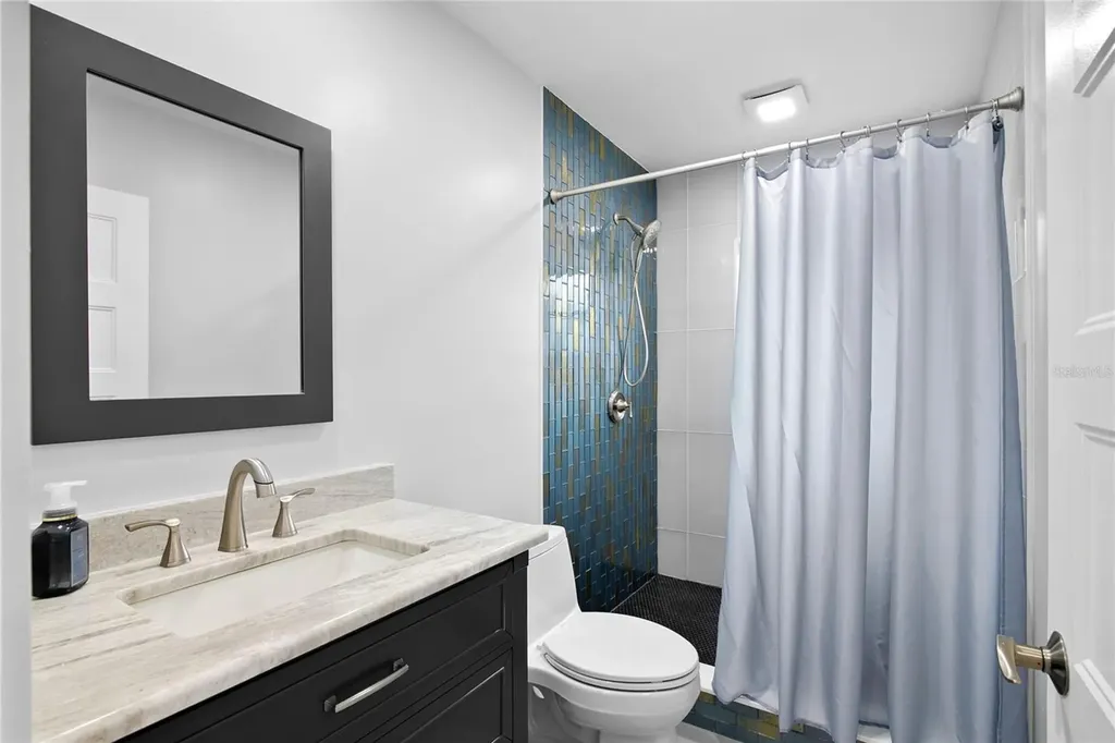 619 Buttonwood Drive Longboat Key FL 34228