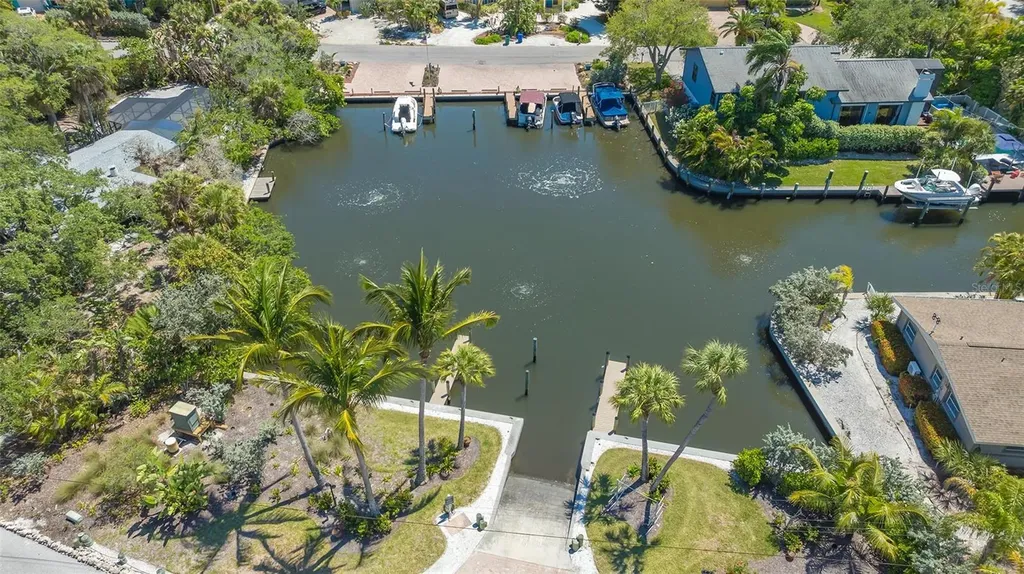 619 Buttonwood Drive Longboat Key FL 34228