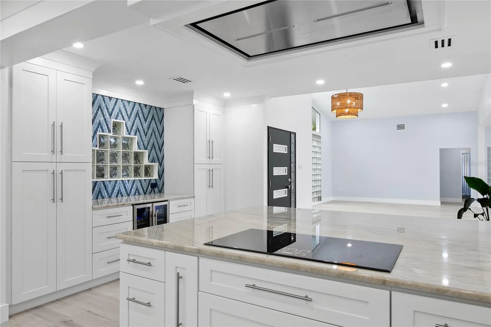 619 Buttonwood Drive Longboat Key FL 34228