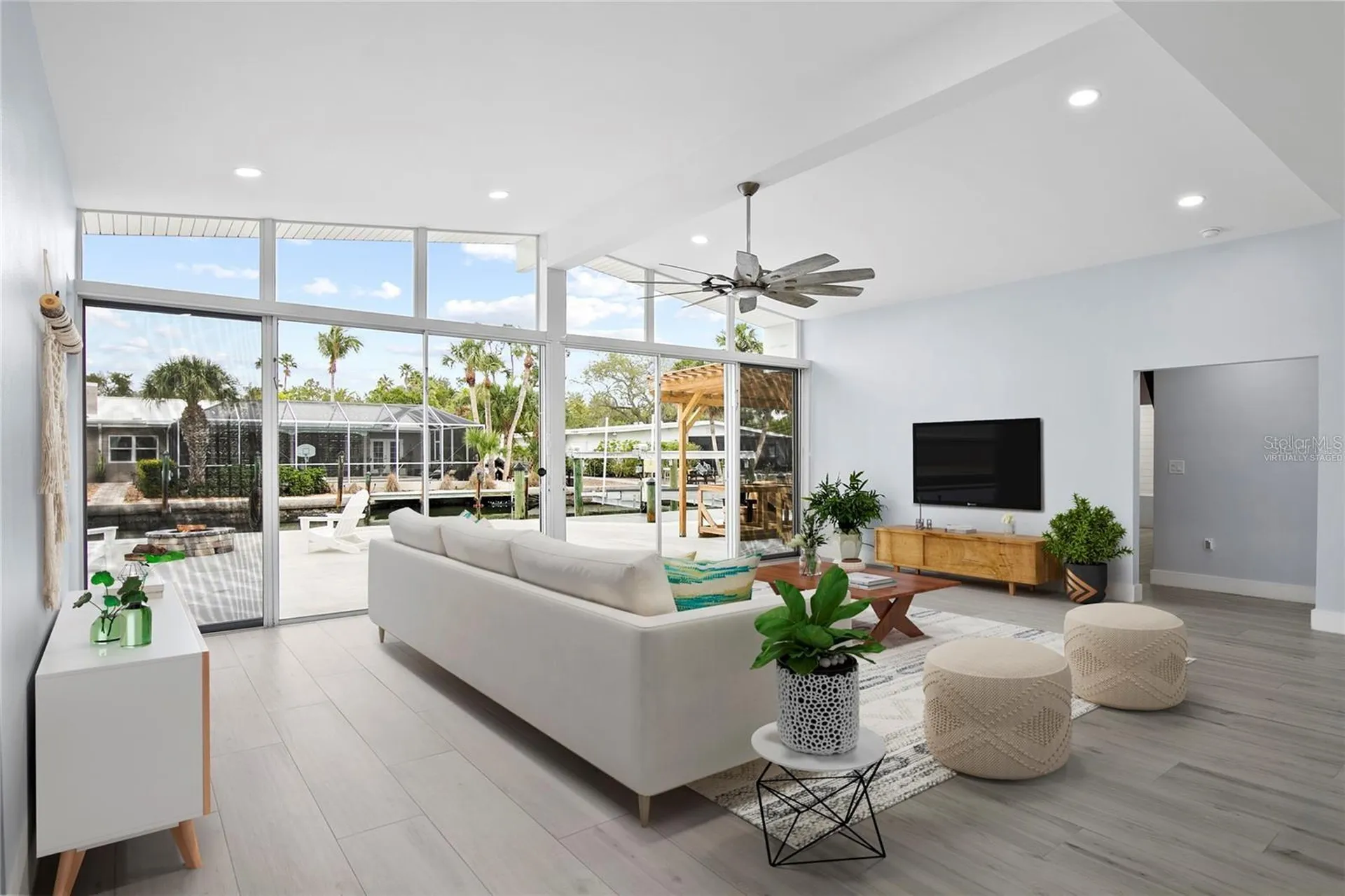 619 Buttonwood Drive Longboat Key FL 34228