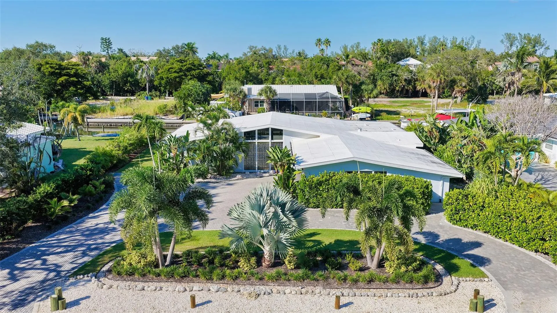 619 Buttonwood Drive Longboat Key FL 34228