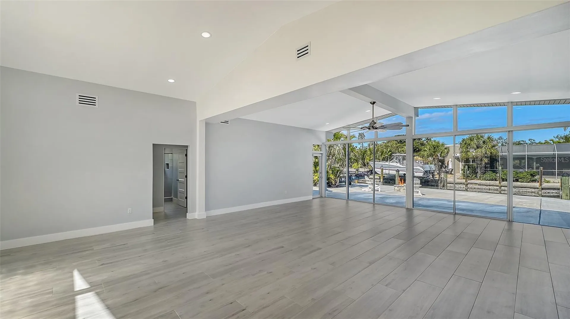 619 Buttonwood Drive Longboat Key FL 34228