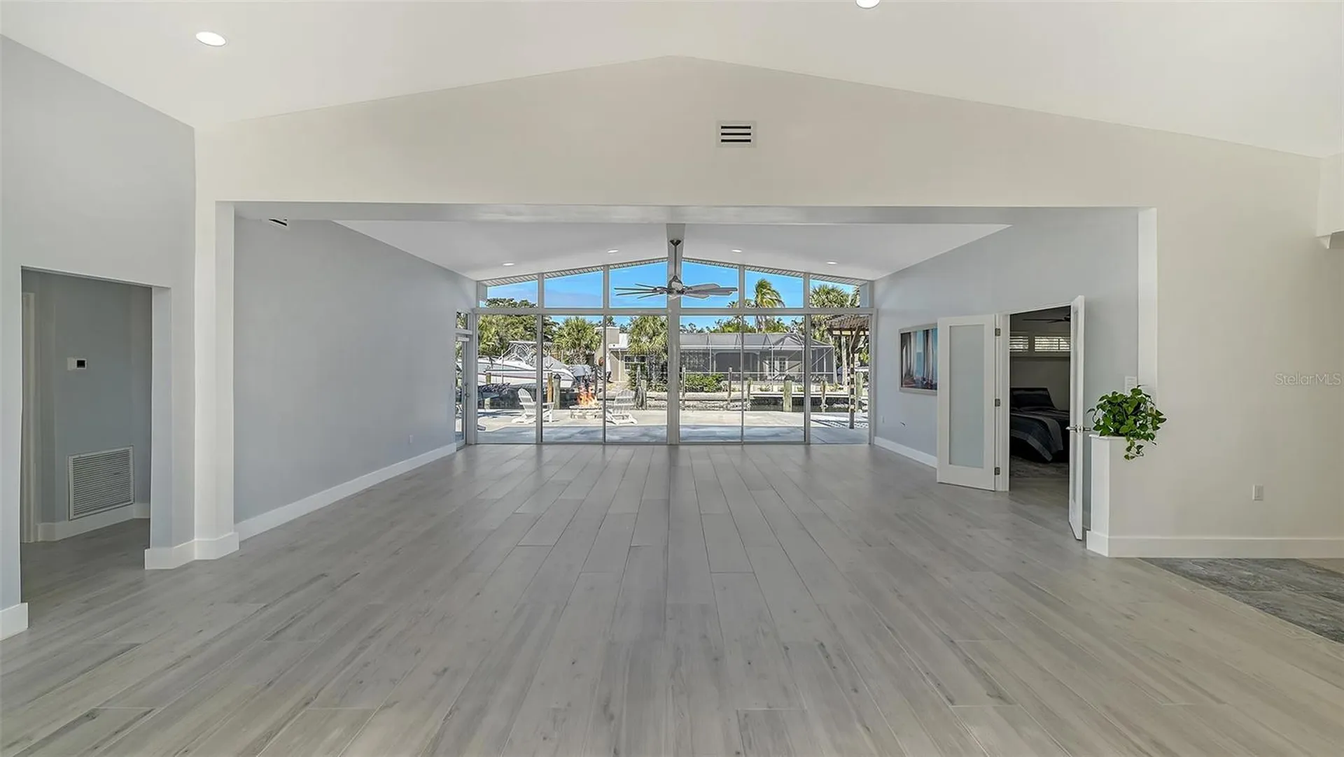 619 Buttonwood Drive Longboat Key FL 34228