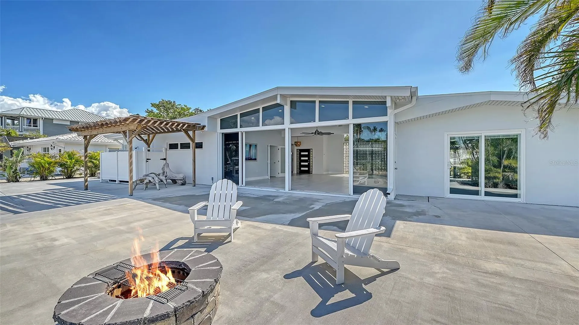 619 Buttonwood Drive Longboat Key FL 34228