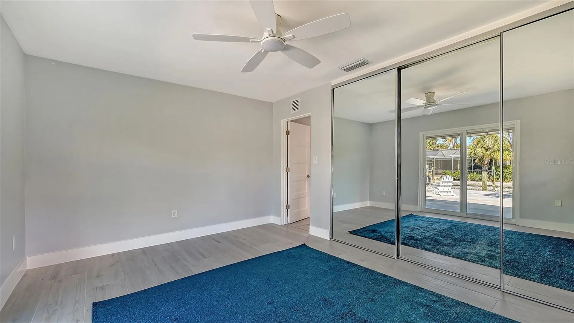 619 Buttonwood Drive Longboat Key FL 34228