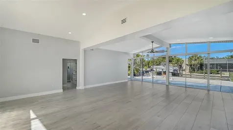 619 Buttonwood Drive Longboat Key FL 34228