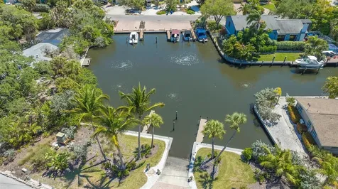 619 Buttonwood Drive Longboat Key FL 34228