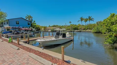 619 Buttonwood Drive Longboat Key FL 34228