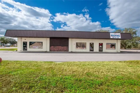 908 S 6th Avenue Wauchula FL 33873