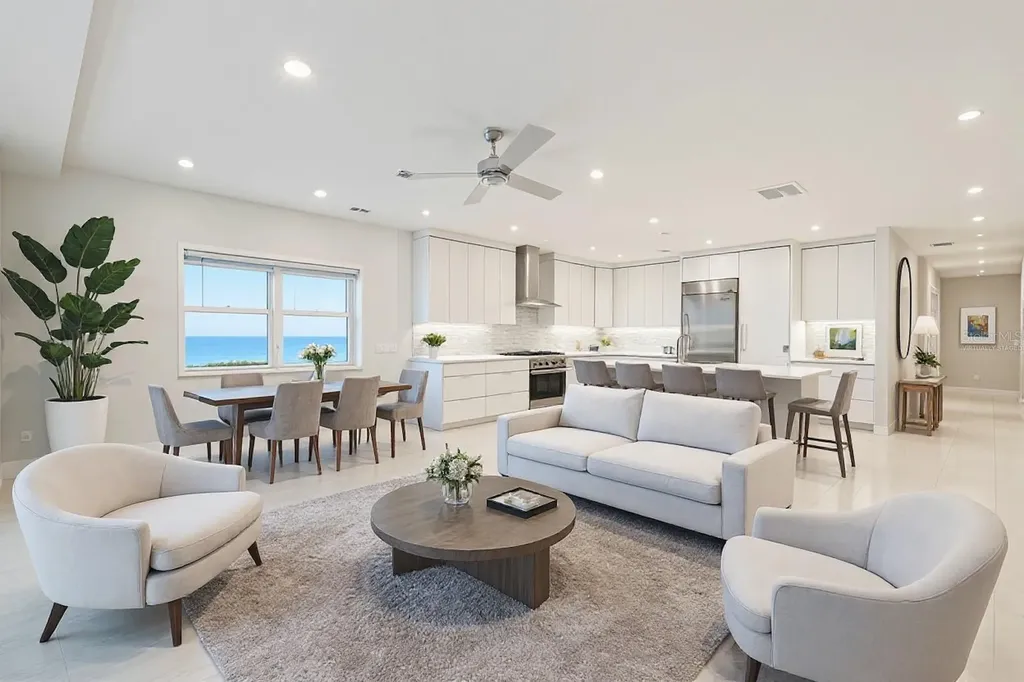 650 Golden Gate Point Sarasota FL 34236