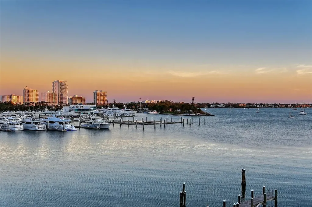 650 Golden Gate Point Sarasota FL 34236