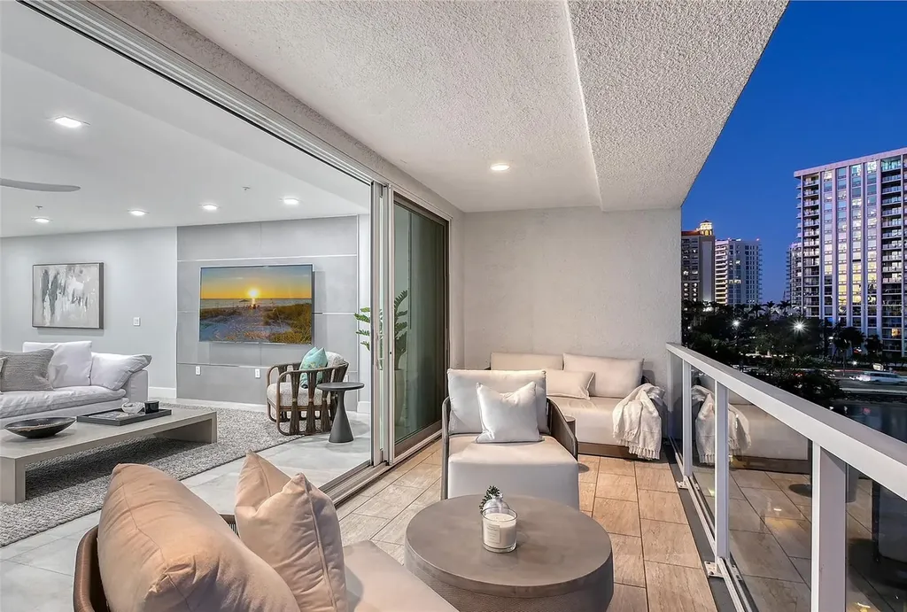 650 Golden Gate Point Sarasota FL 34236