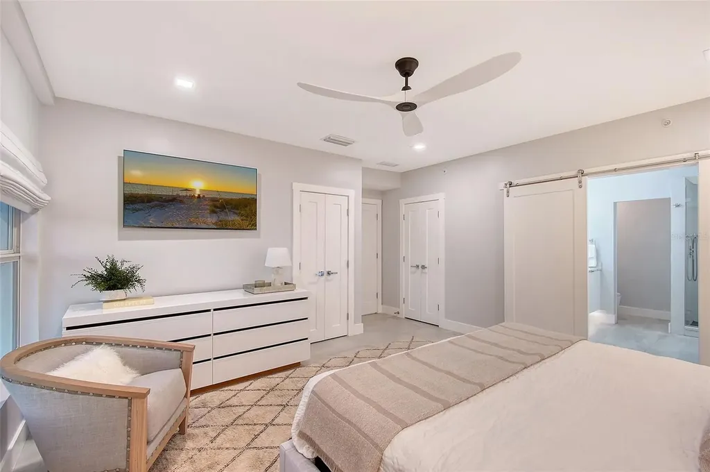 650 Golden Gate Point Sarasota FL 34236