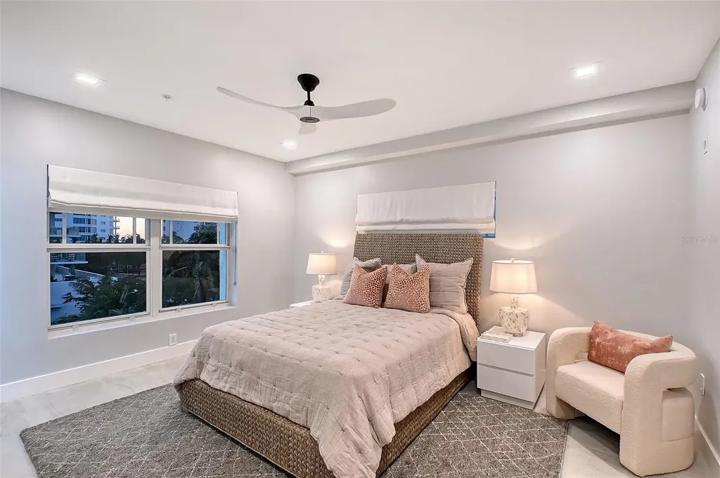 650 Golden Gate Point Sarasota FL 34236