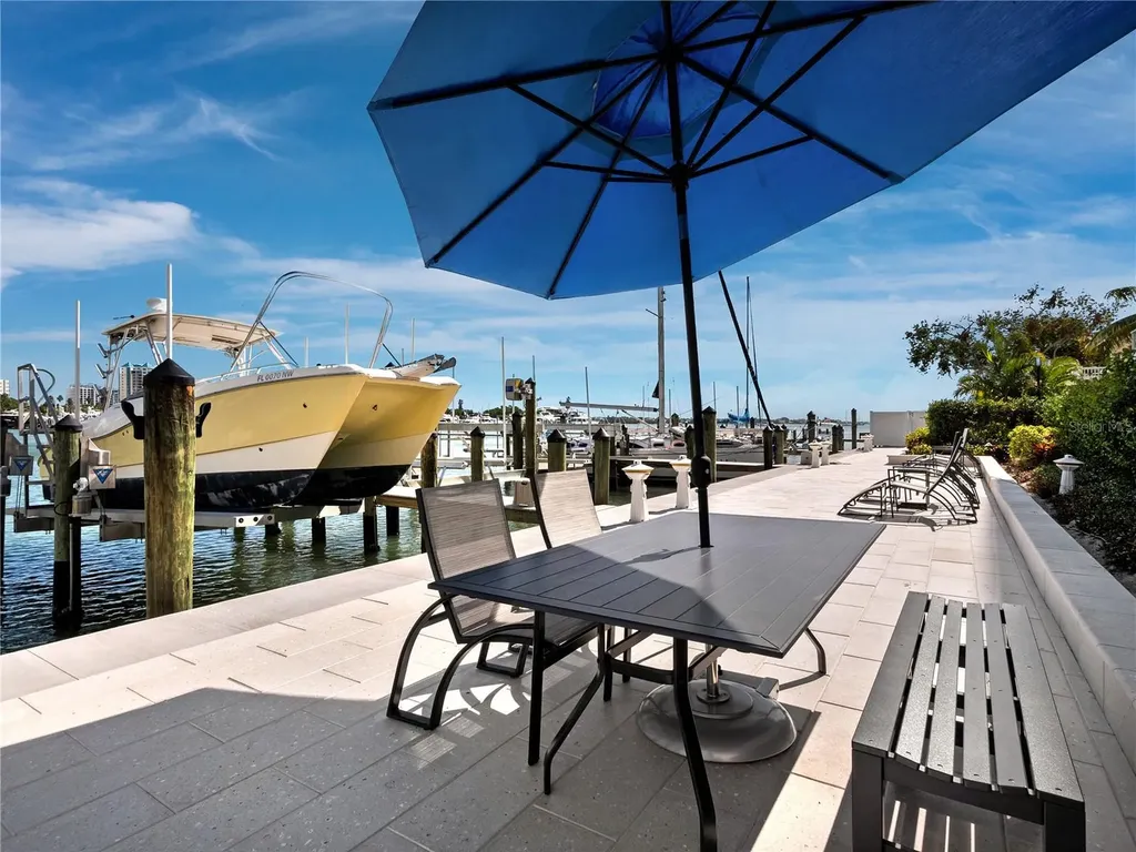650 Golden Gate Point Sarasota FL 34236