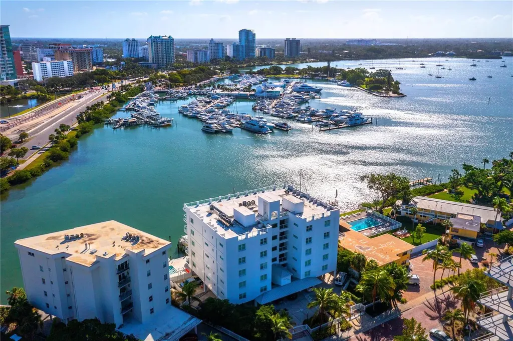 650 Golden Gate Point Sarasota FL 34236