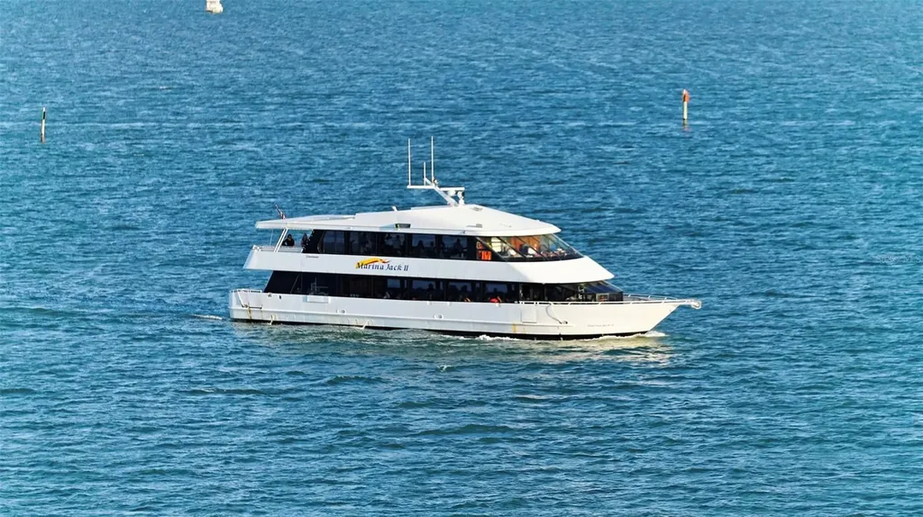 650 Golden Gate Point Sarasota FL 34236