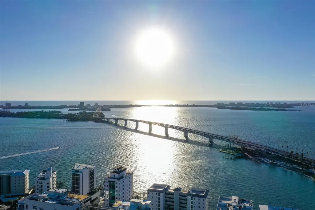 650 Golden Gate Point Sarasota FL 34236