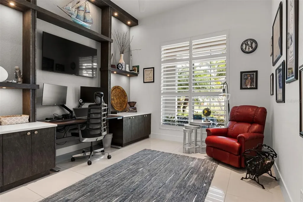 8271 Redonda Loop Lakewood Ranch FL 34202