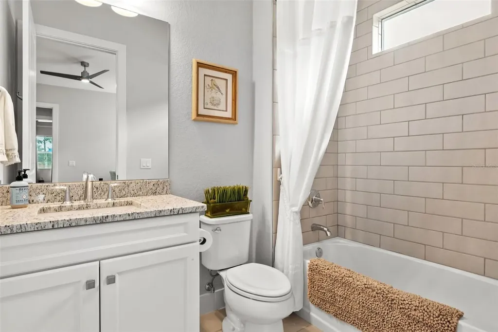 8271 Redonda Loop Lakewood Ranch FL 34202