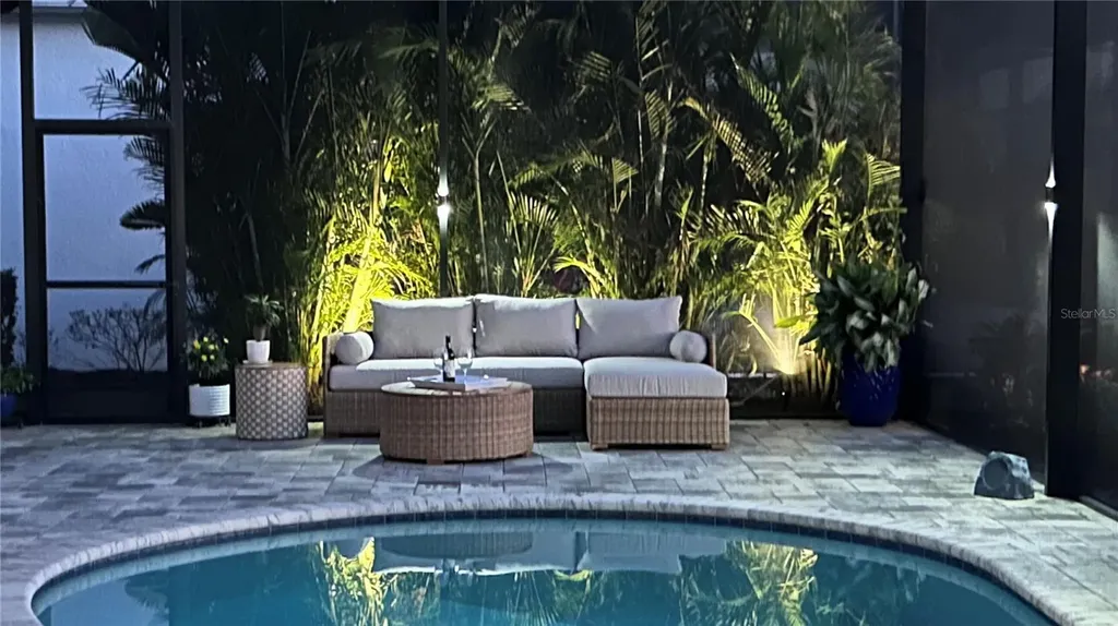 8271 Redonda Loop Lakewood Ranch FL 34202