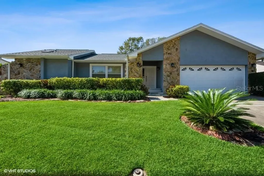 3053 Glenwood Court Safety Harbor FL 34695