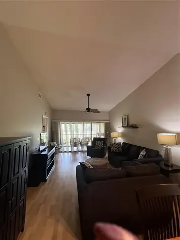 4570 Weybridge Sarasota FL 34235