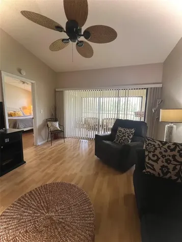 4570 Weybridge Sarasota FL 34235