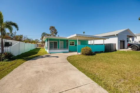 3774 Arkansas Avenue NE St Petersburg FL 33703