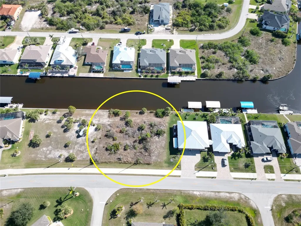 14678-14686 San Domingo Boulevard Port Charlotte FL 33981