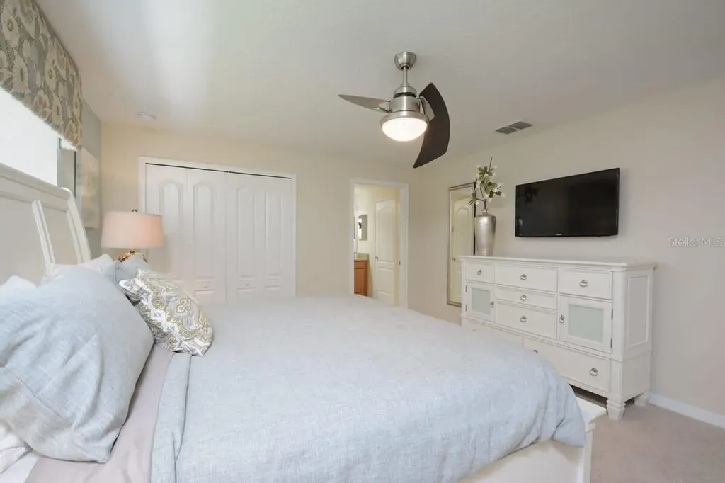 4879 Clock Tower Drive Kissimmee FL 34746