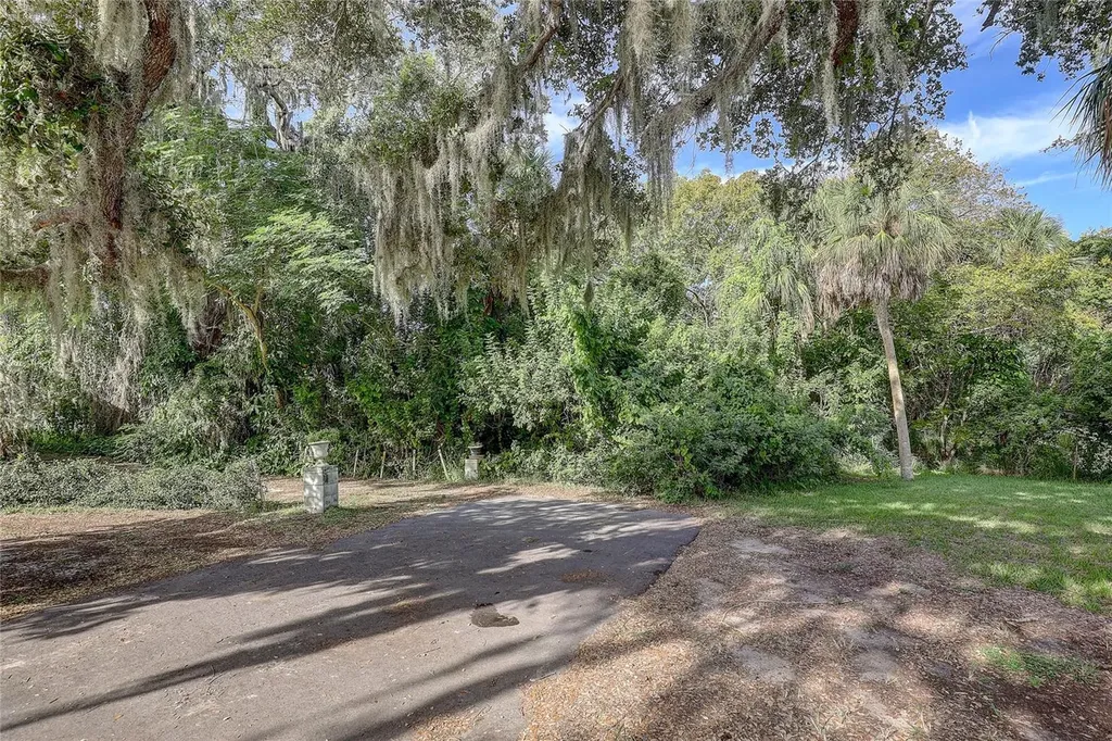 39TH Street Sarasota FL 34234