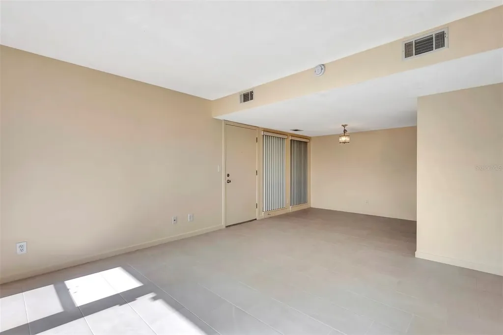 48 Club House Drive Palm Coast FL 32137