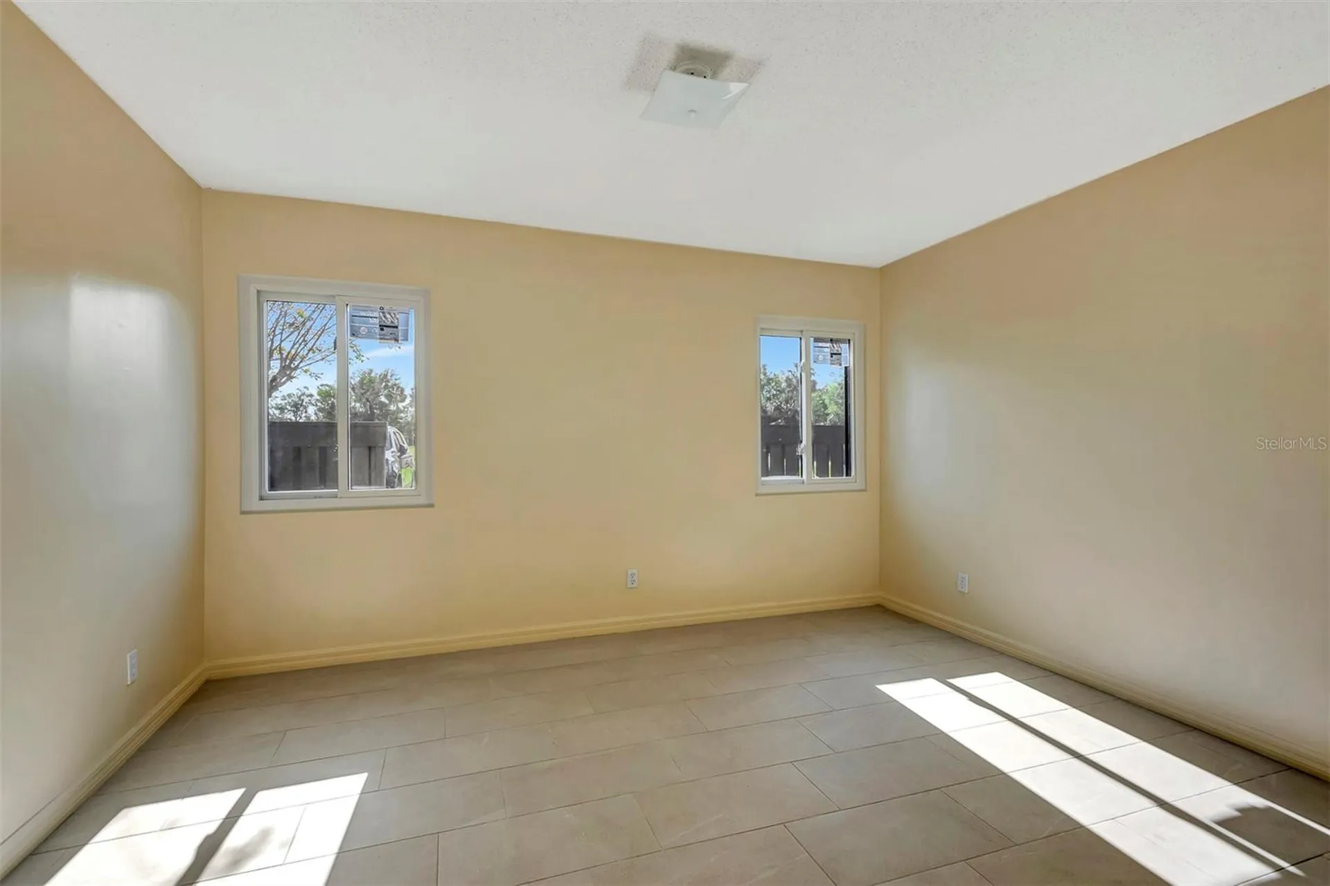 48 Club House Drive Palm Coast FL 32137