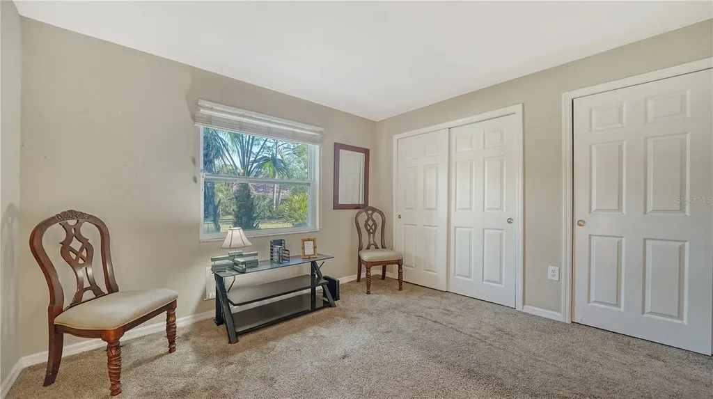 966 La Costa Circle Sarasota FL 34237