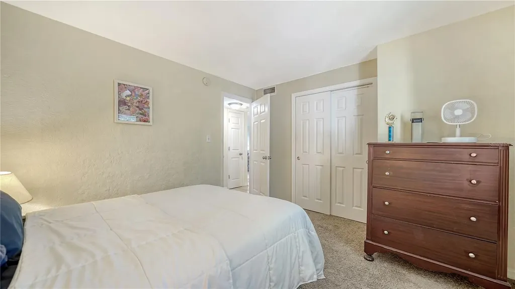 966 La Costa Circle Sarasota FL 34237