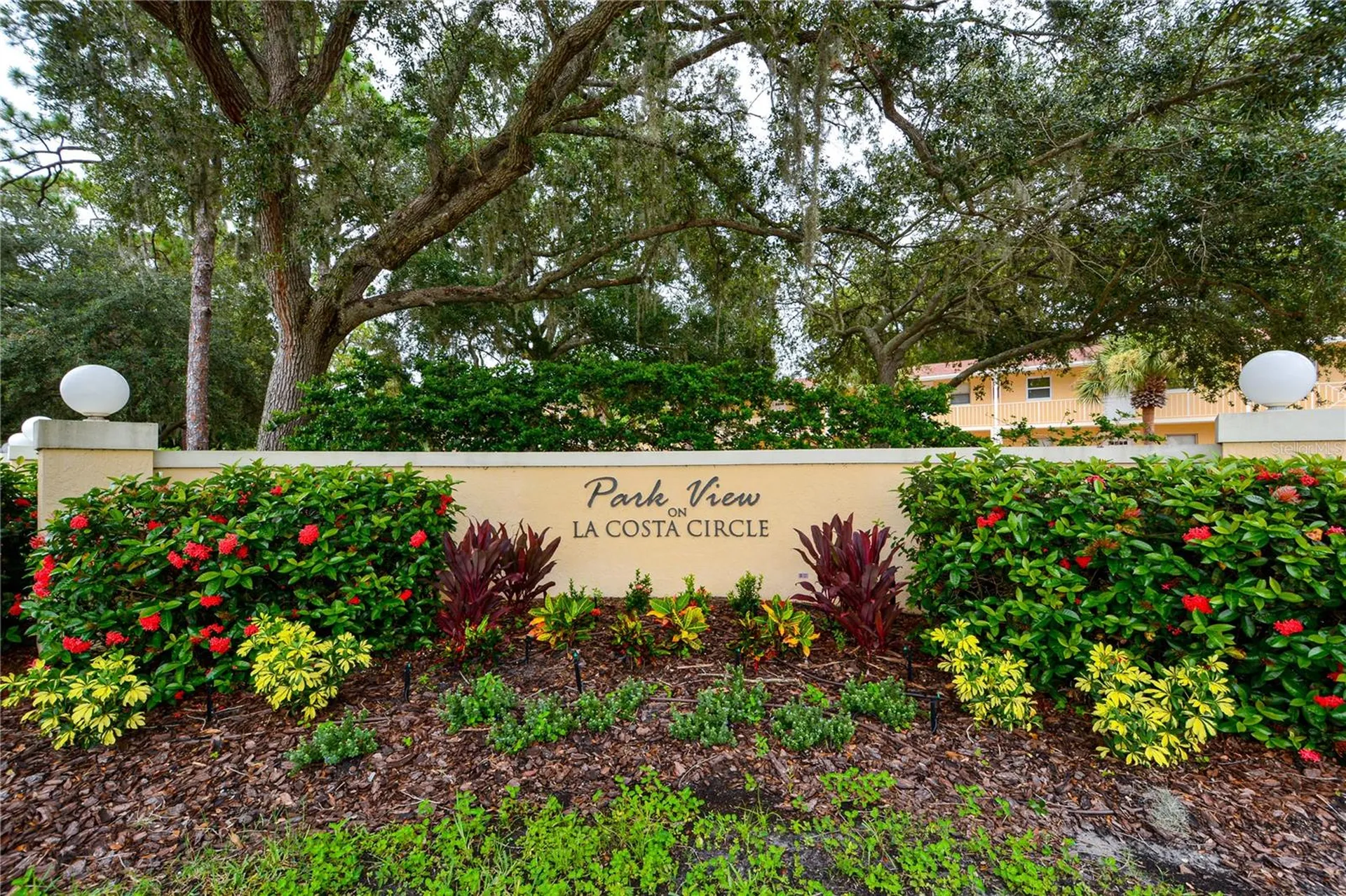 966 La Costa Circle Sarasota FL 34237