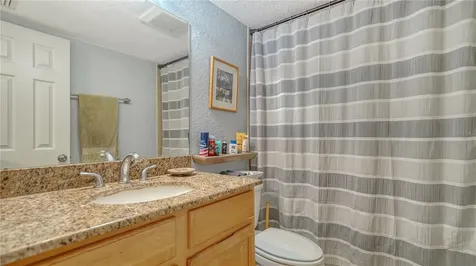 966 La Costa Circle Sarasota FL 34237