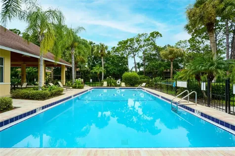 966 La Costa Circle Sarasota FL 34237