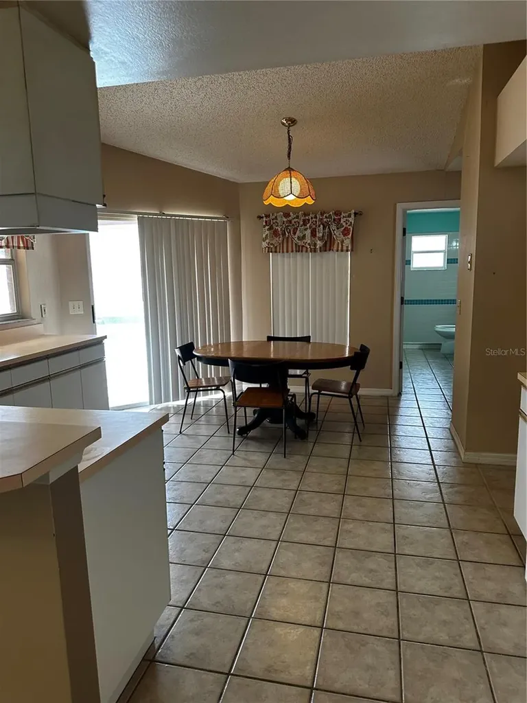 121 Loma Bonita Drive Davenport FL 33837