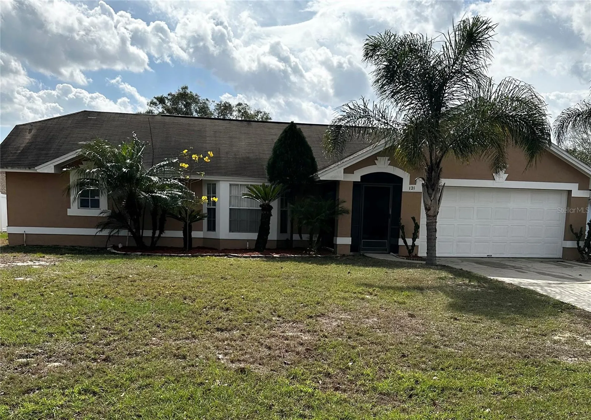 121 Loma Bonita Drive Davenport FL 33837