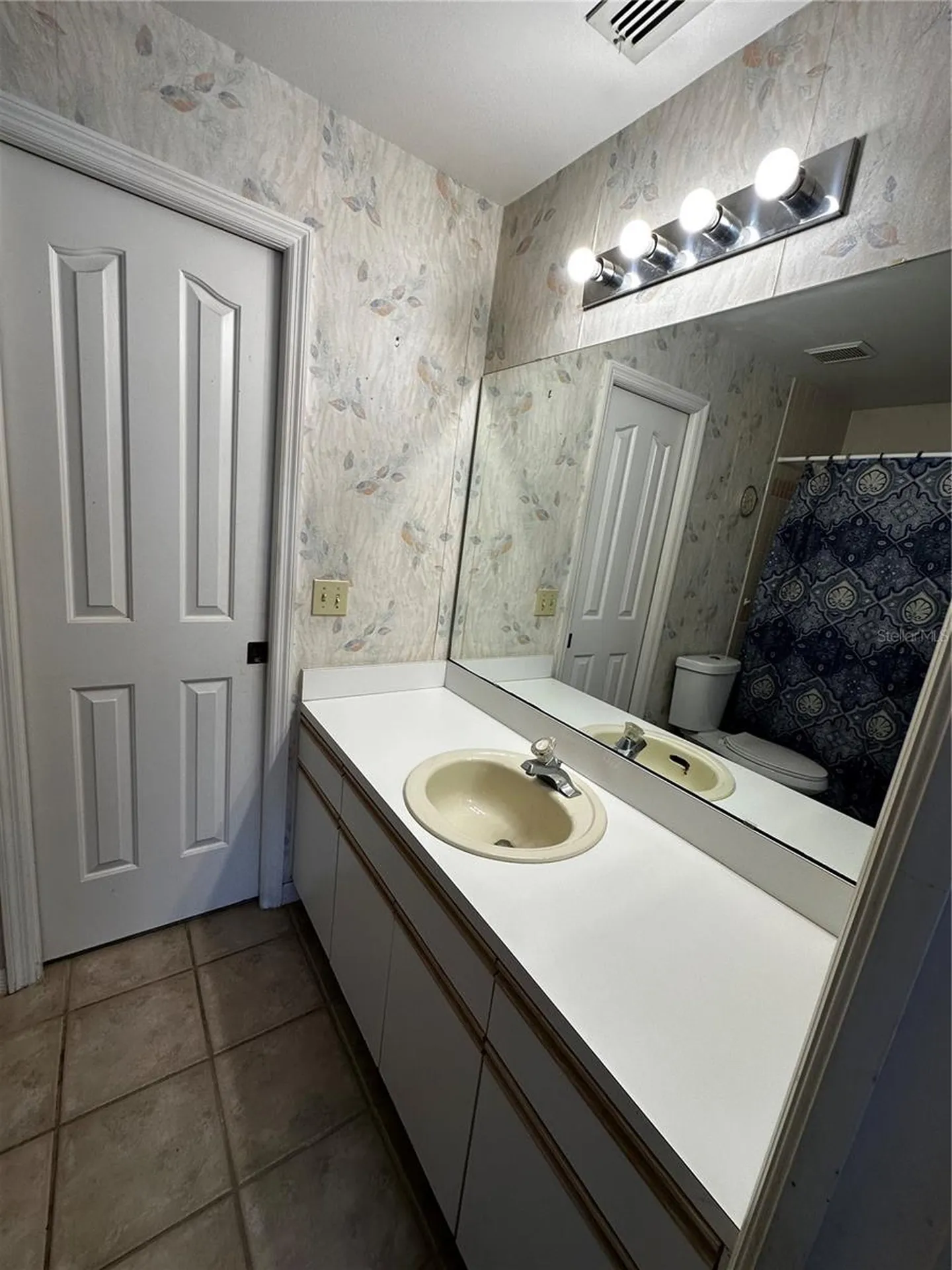 121 Loma Bonita Drive Davenport FL 33837