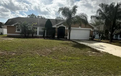 121 Loma Bonita Drive Davenport FL 33837