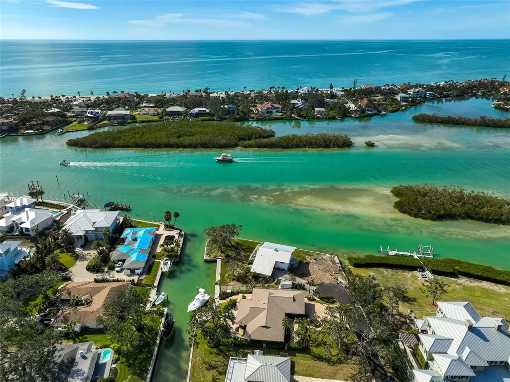 641 Bayshore Road Nokomis FL 34275
