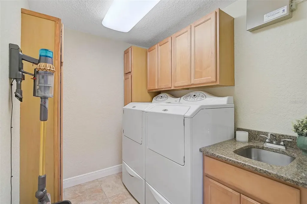 641 Bayshore Road Nokomis FL 34275