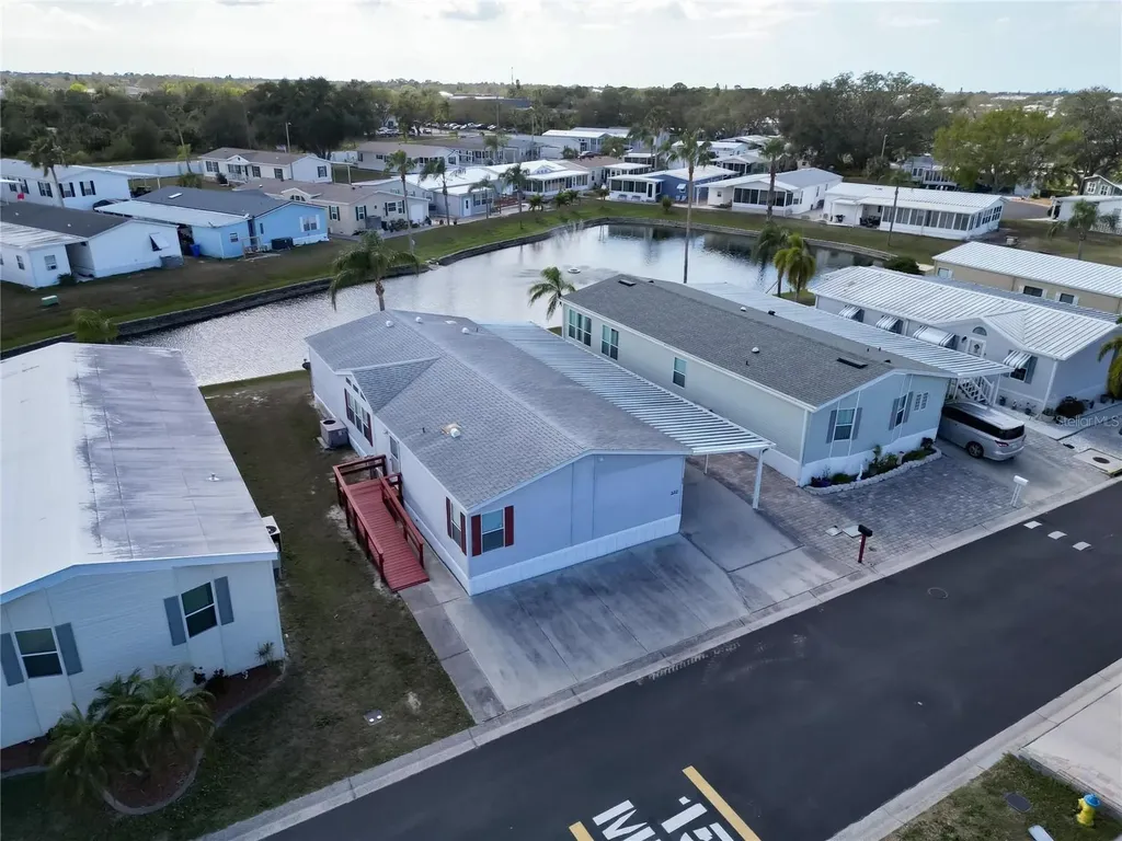 222 N Saint George Circle Apollo Beach FL 33572