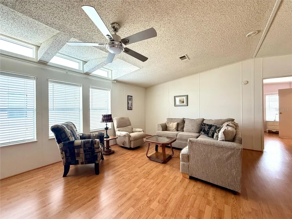 222 N Saint George Circle Apollo Beach FL 33572