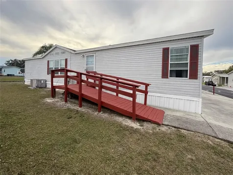 222 N Saint George Circle Apollo Beach FL 33572