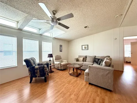 222 N Saint George Circle Apollo Beach FL 33572