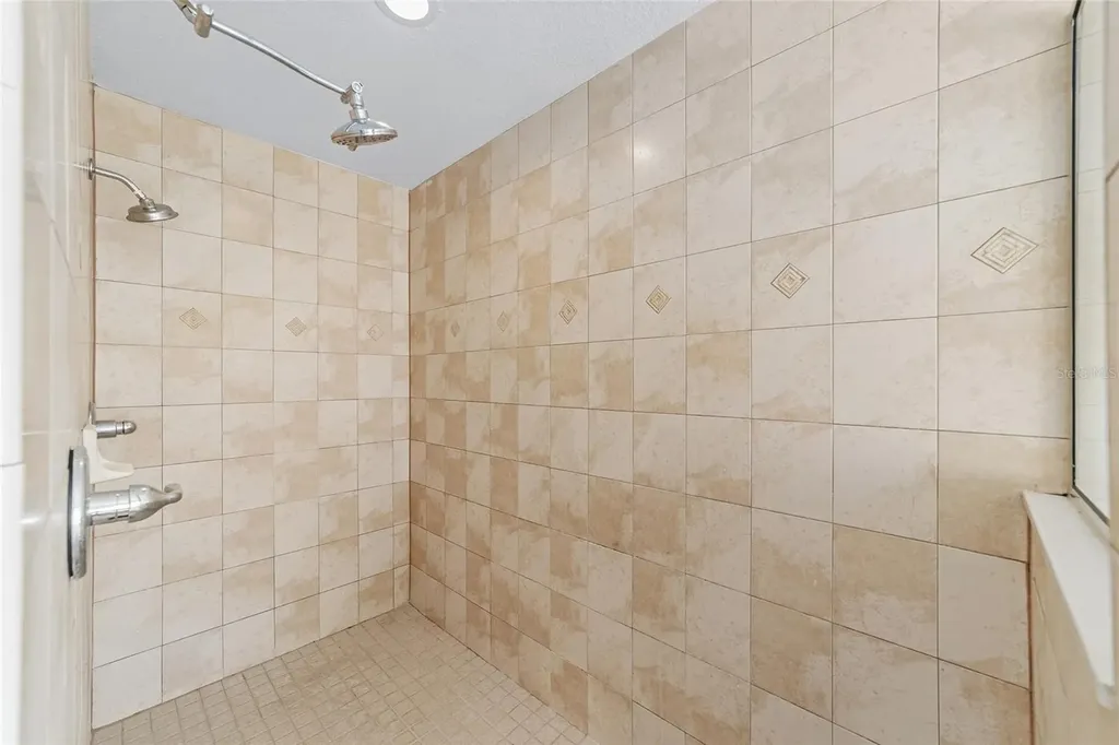 20536 NW 20th Terrace Brooker FL 32622